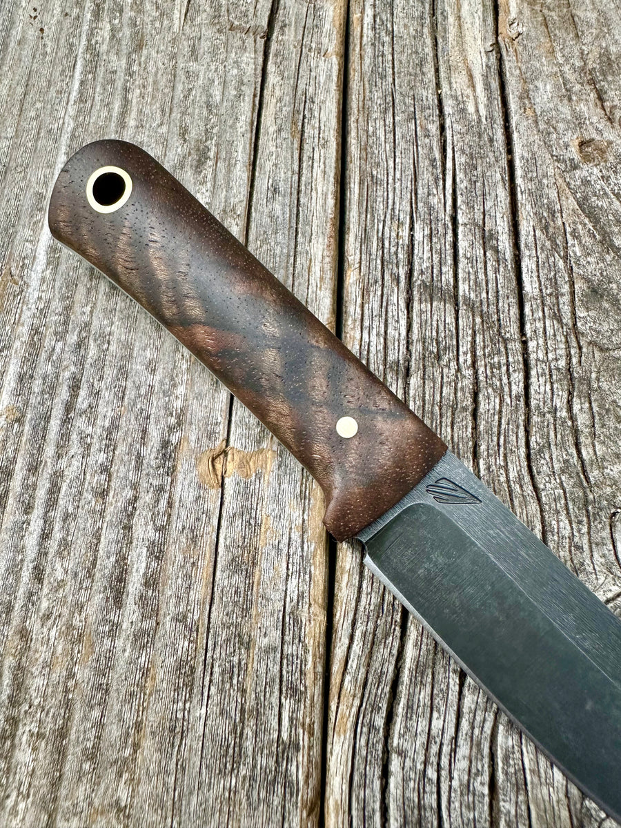 Survival Scout Knife — Feathered Walnut & Brass