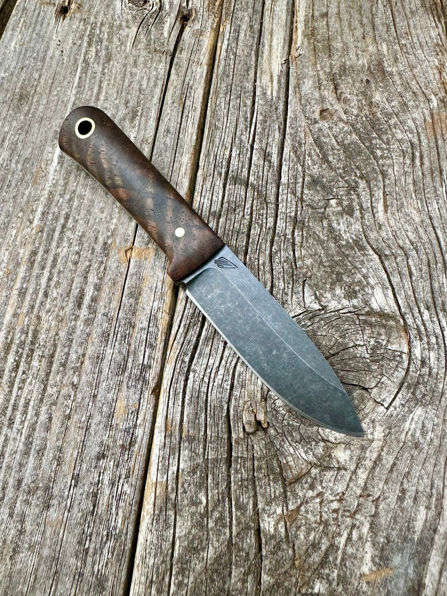 Survival Scout Knife — Feathered Walnut & Brass